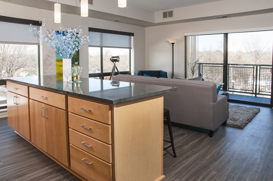 Zest Apartments photo